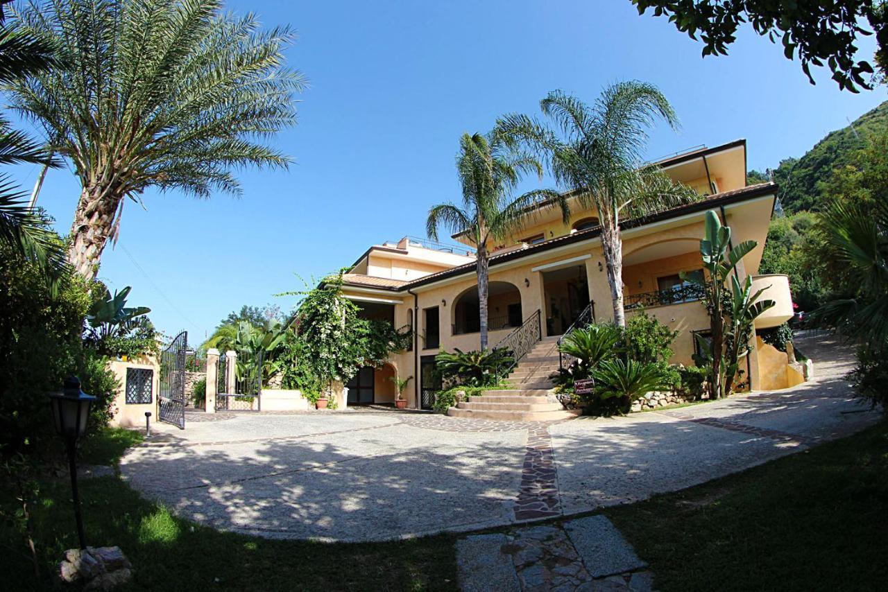 Hotel Cannamele Resort Parghelia Exteriör bild