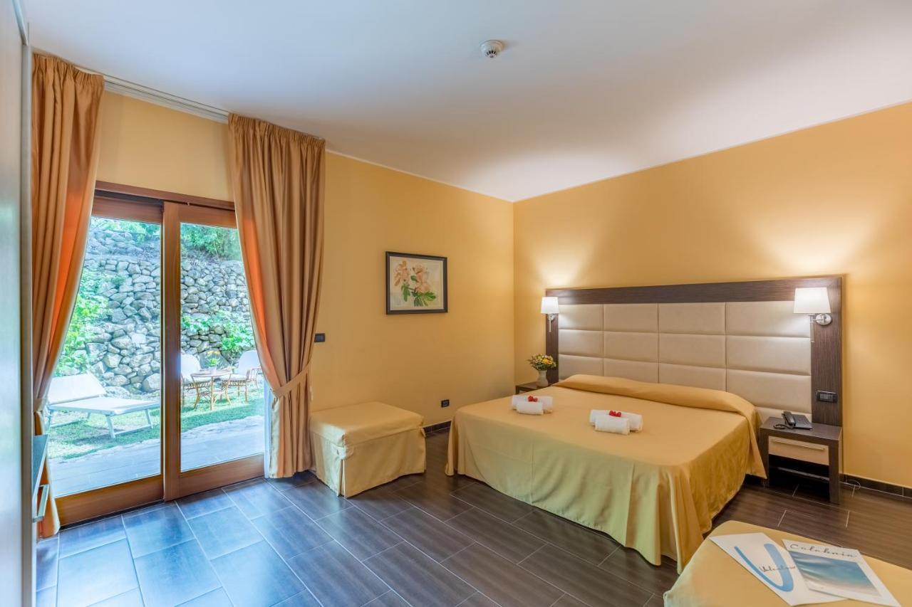 Hotel Cannamele Resort Parghelia Exteriör bild