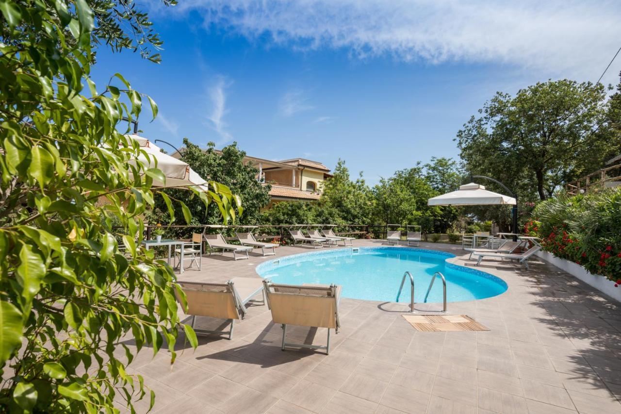 Hotel Cannamele Resort Parghelia Exteriör bild