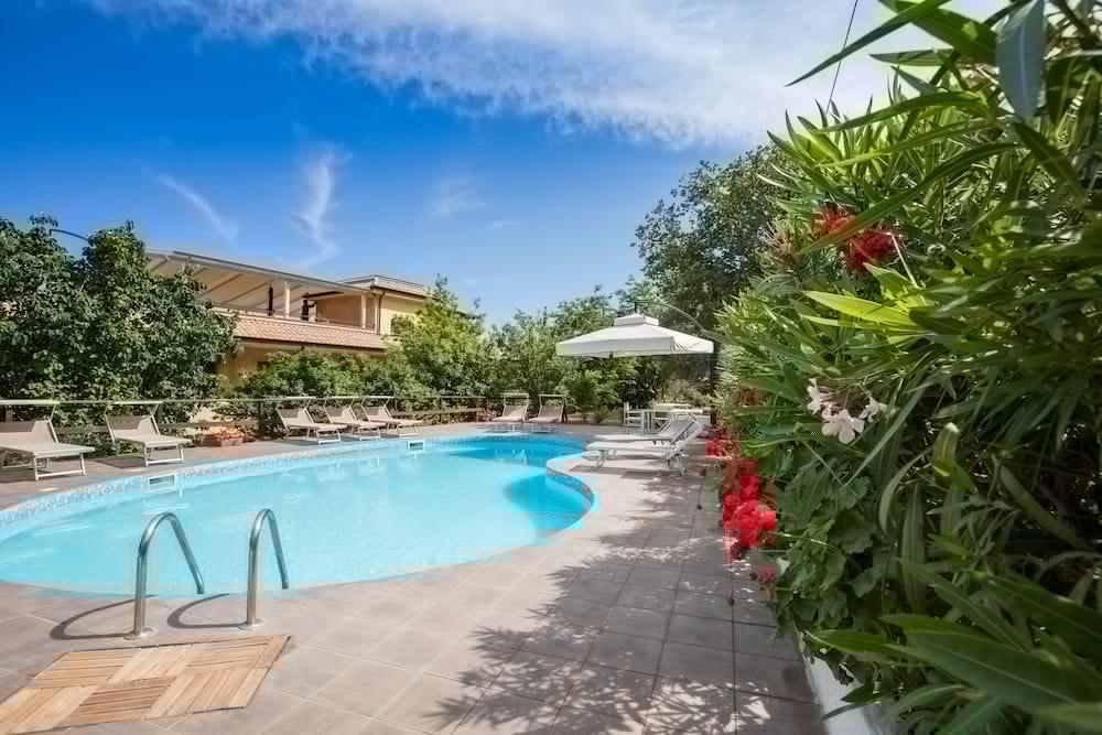 Hotel Cannamele Resort Parghelia Exteriör bild